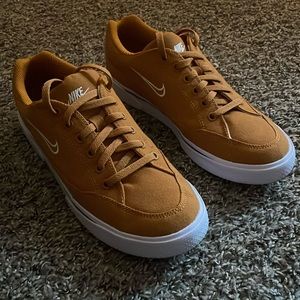 Women’s Nike Retro GTS Size 7.5 - Desert Ochre, Black, White, Sail